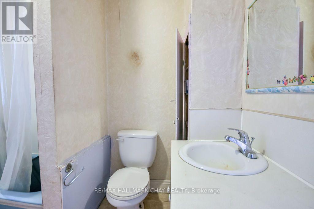 168 Anne Street S, Barrie, Ontario  L4N 2E5 - Photo 17 - S13631262
