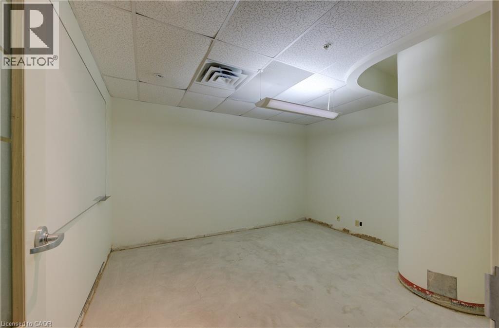 508 Riverbend Drive Unit# Lc1, Kitchener, Ontario  N2K 3S2 - Photo 20 - 40769123