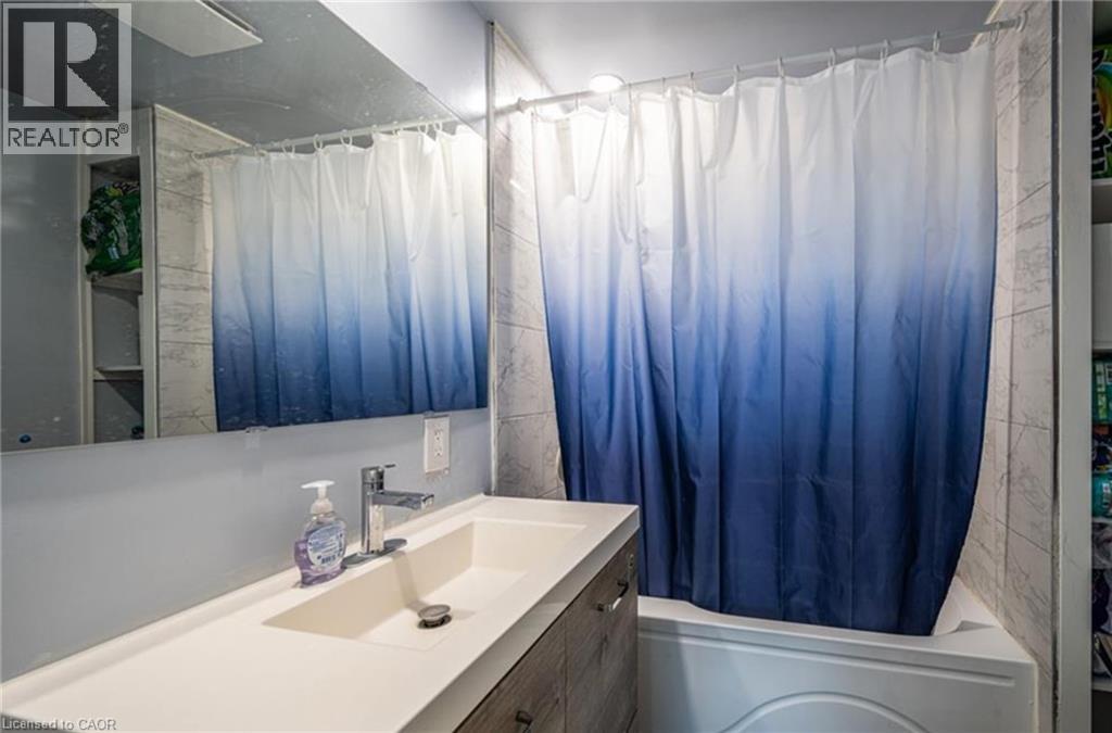 87 Lorraine Avenue Unit# Front, Kitchener, Ontario  N2B 2N1 - Photo 16 - 40846486