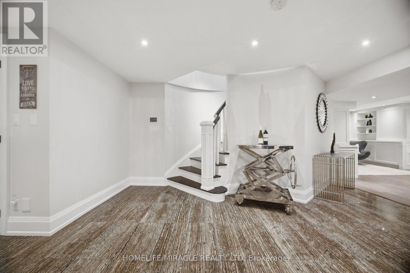 2152 Manor Hill Drive, Mississauga, Ontario  L5M 5H9 - Photo 40 - W13631230