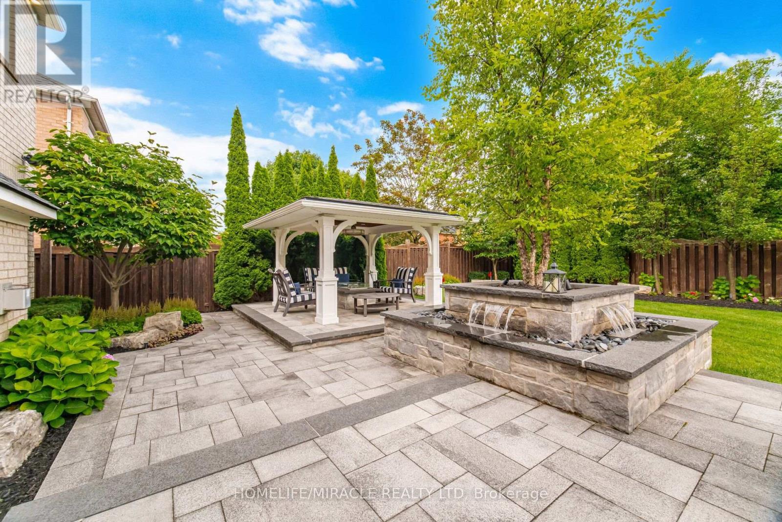2152 Manor Hill Drive, Mississauga, Ontario  L5M 5H9 - Photo 48 - W13631230