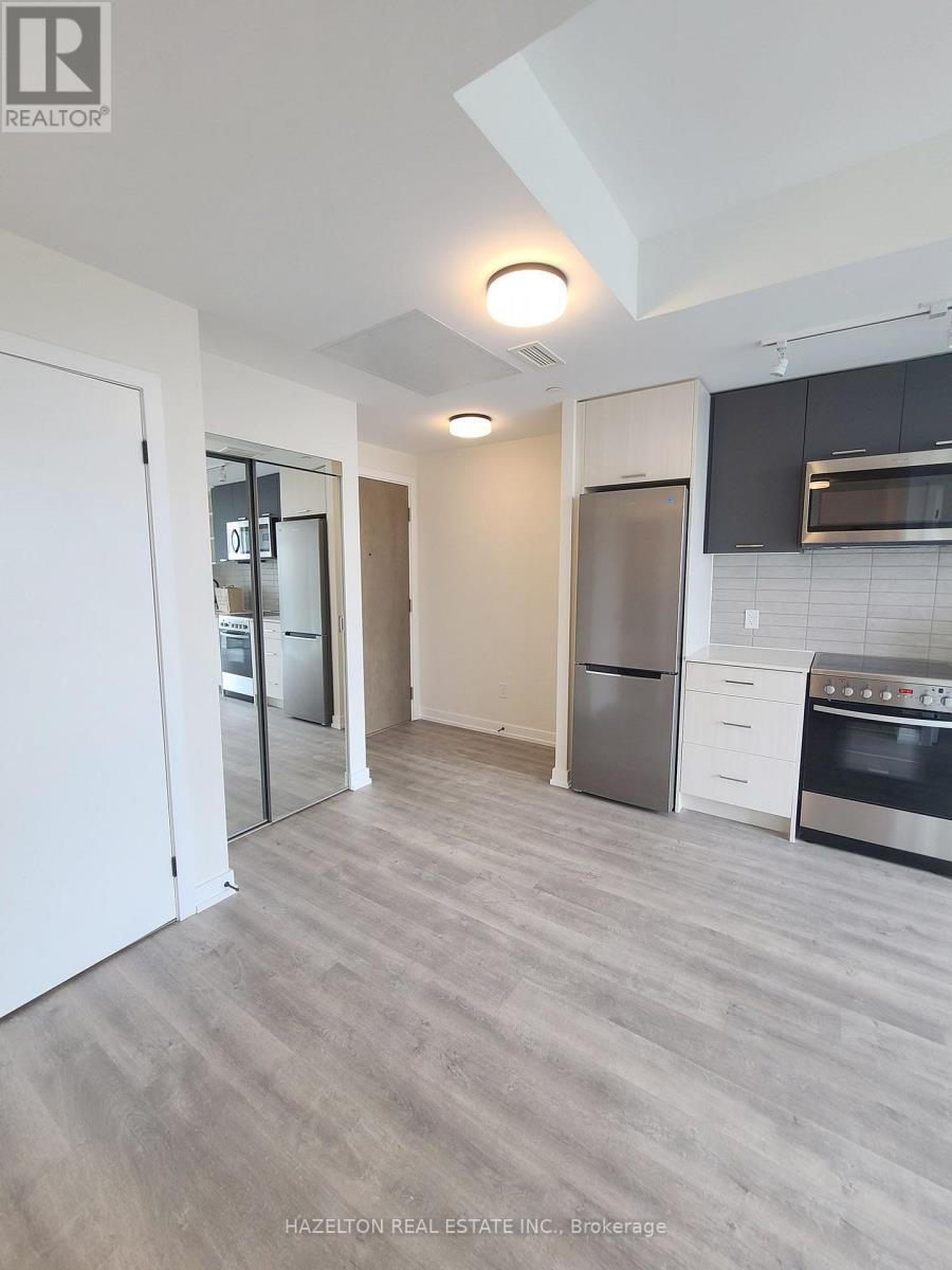 804 - 2300 St Clair Avenue W, Toronto, Ontario  M6N 0B3 - Photo 8 - W13631244