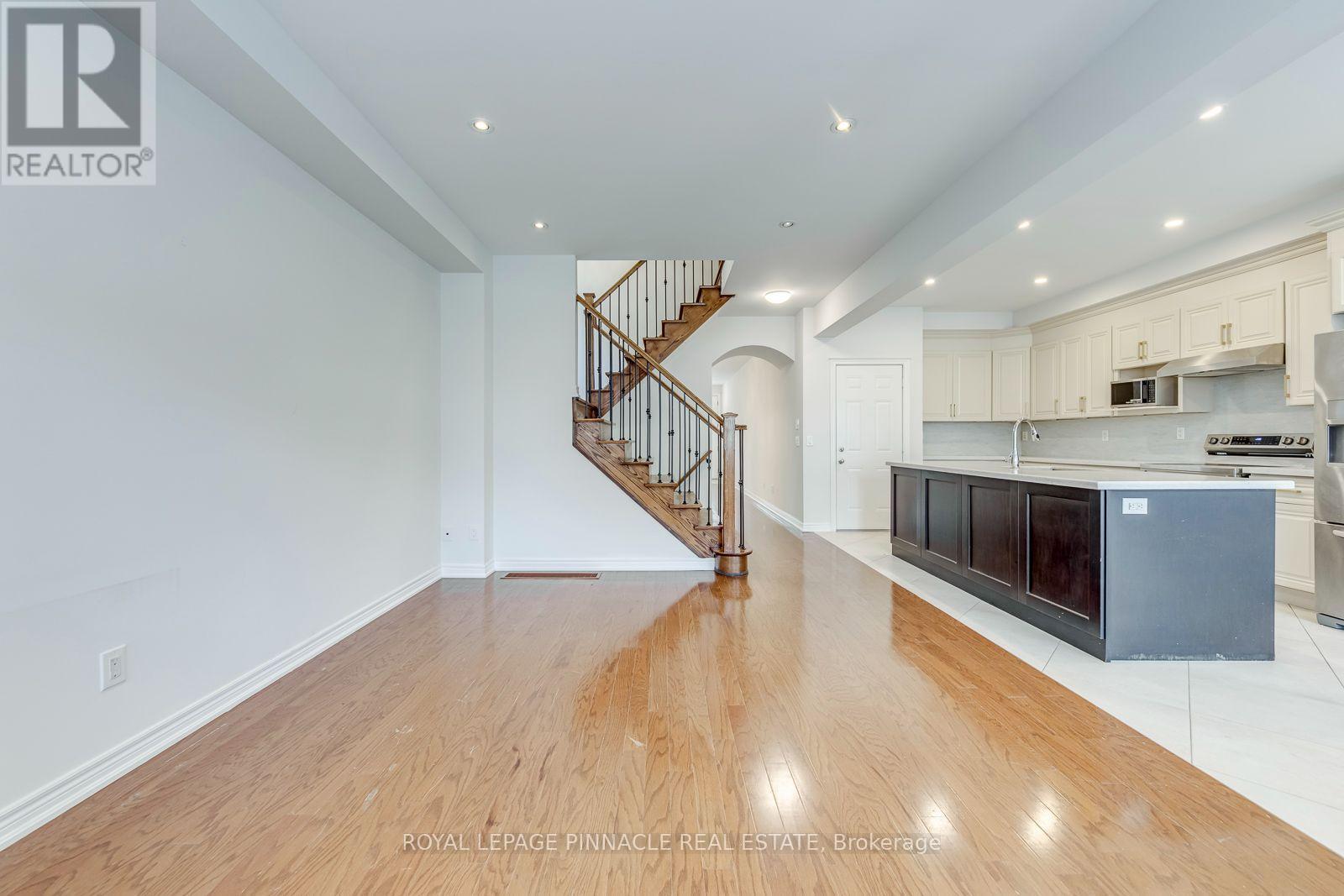 3111 Robert Brown Boulevard, Oakville, Ontario  L6M 0P9 - Photo 11 - W13631256