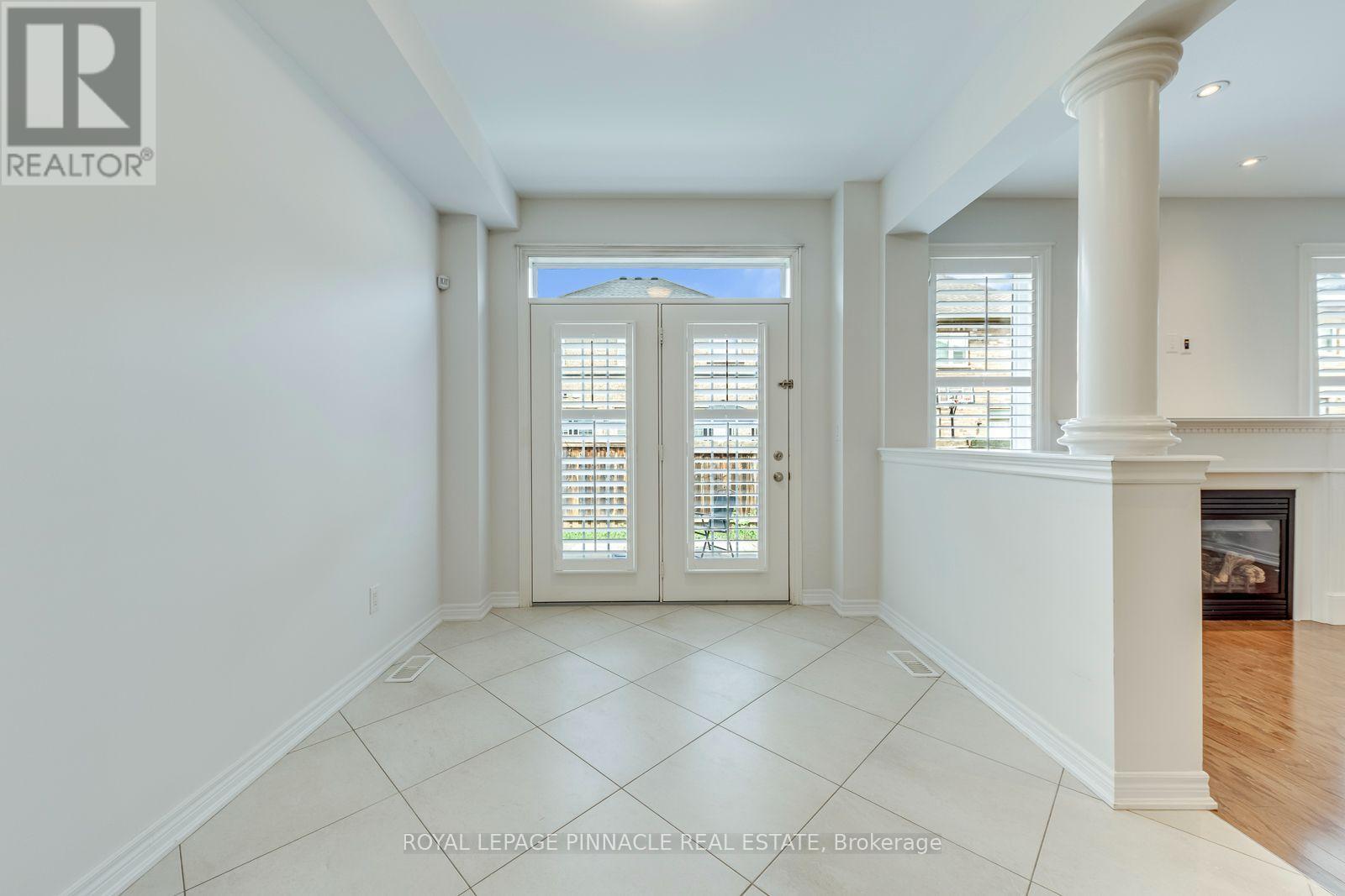 3111 Robert Brown Boulevard, Oakville, Ontario  L6M 0P9 - Photo 13 - W13631256