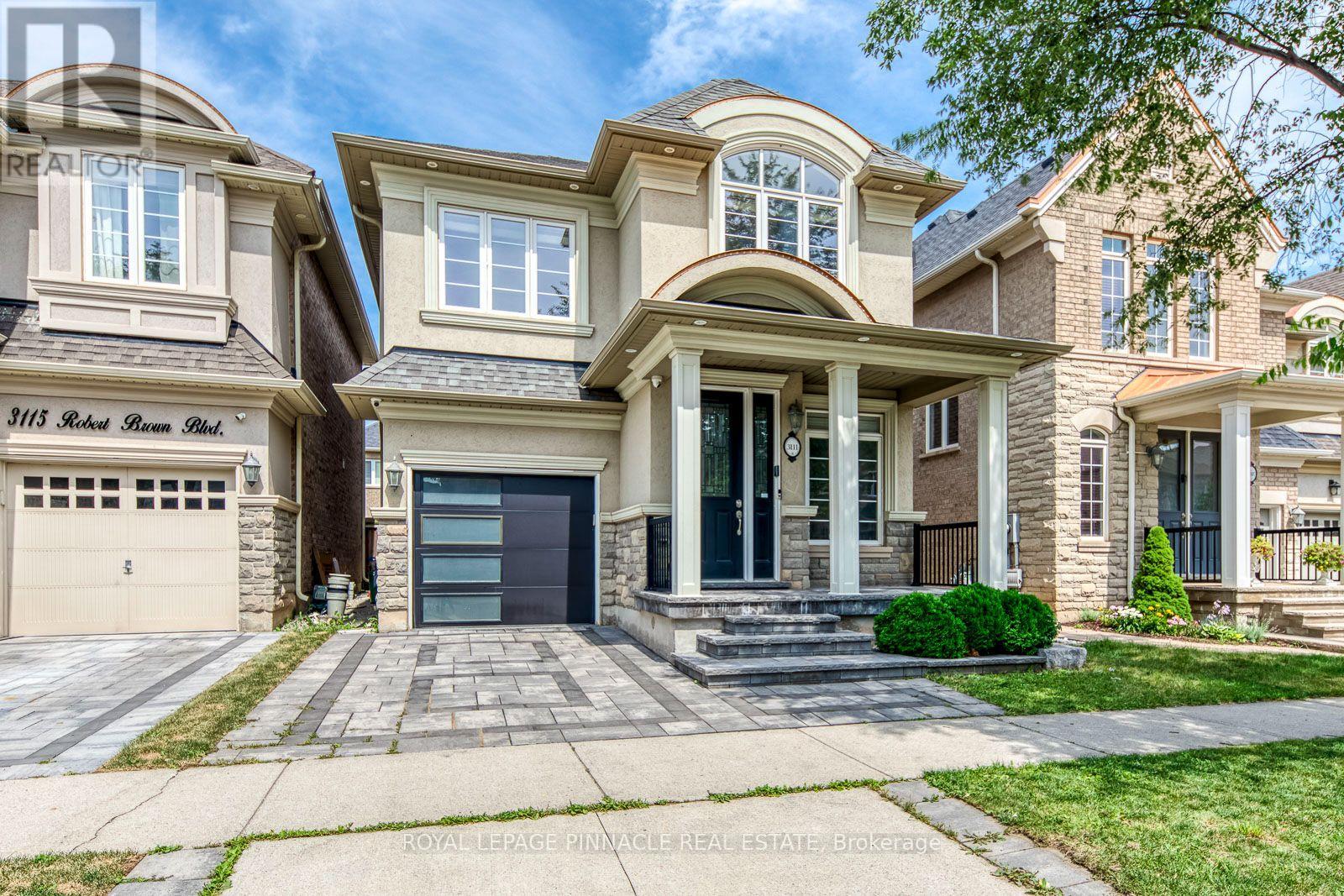 3111 Robert Brown Boulevard, Oakville, Ontario  L6M 0P9 - Photo 2 - W13631256