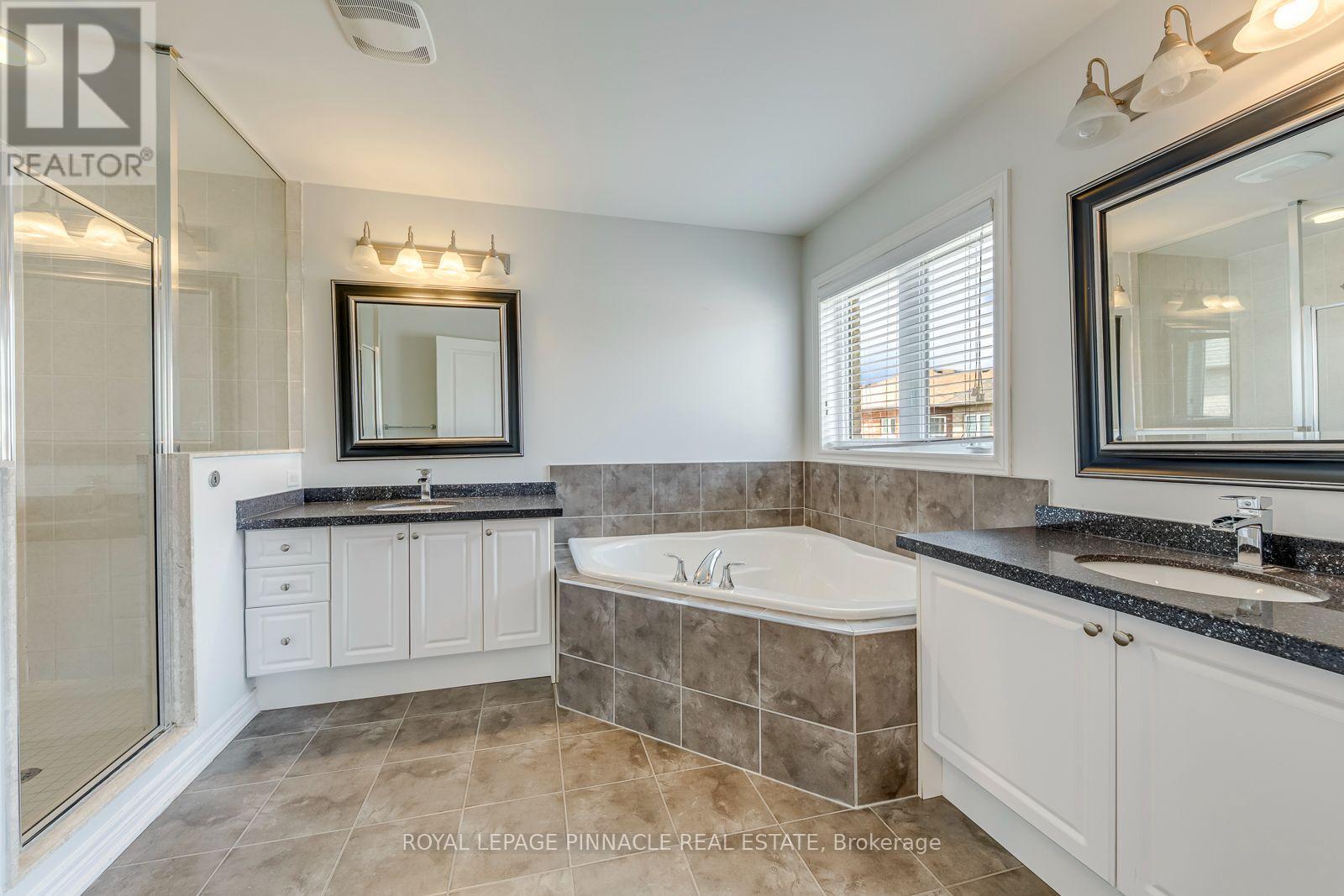 3111 Robert Brown Boulevard, Oakville, Ontario  L6M 0P9 - Photo 24 - W13631256