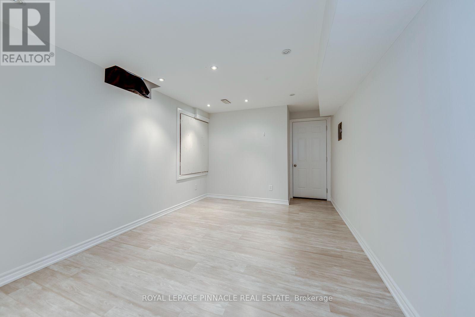 3111 Robert Brown Boulevard, Oakville, Ontario  L6M 0P9 - Photo 37 - W13631256