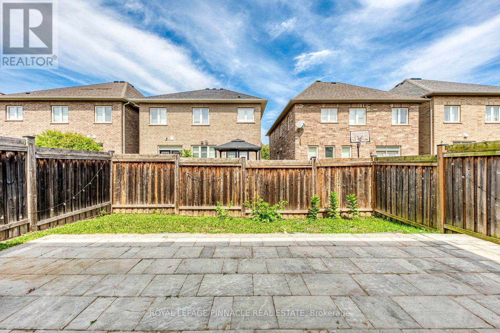 3111 Robert Brown Boulevard, Oakville, Ontario  L6M 0P9 - Photo 41 - W13631256