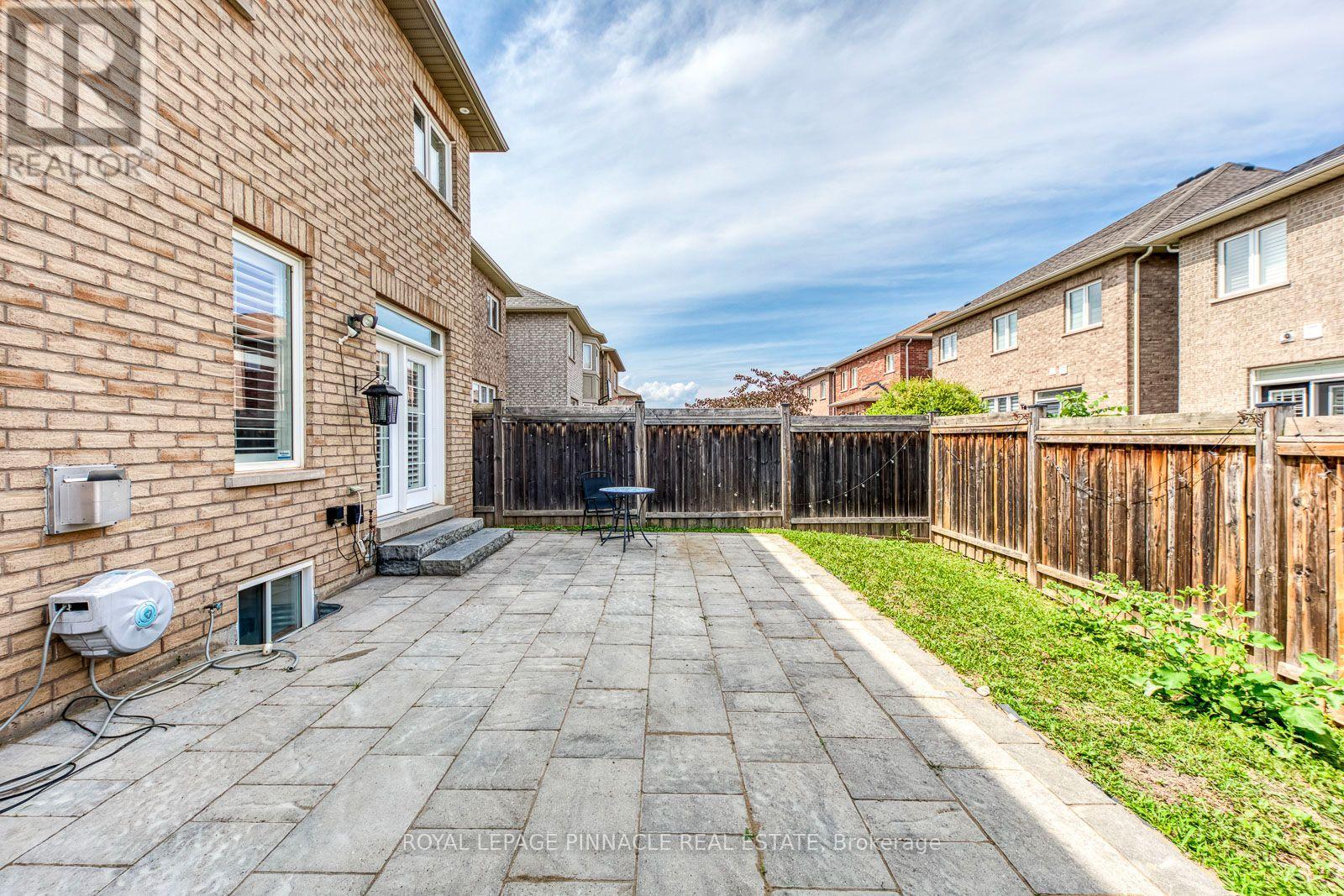 3111 Robert Brown Boulevard, Oakville, Ontario  L6M 0P9 - Photo 42 - W13631256