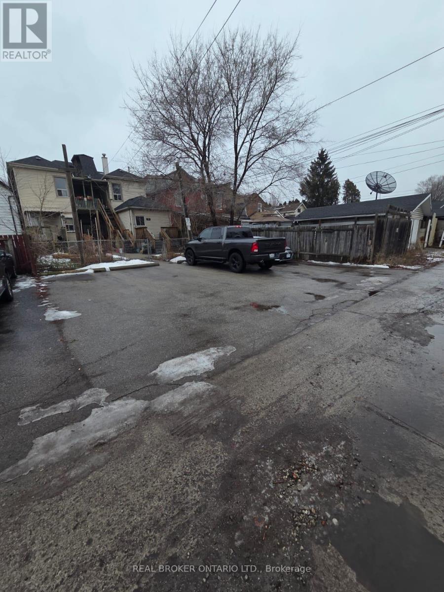 1 - 296 Emerald Street N, Hamilton, Ontario  L8L 5L3 - Photo 14 - X13631218