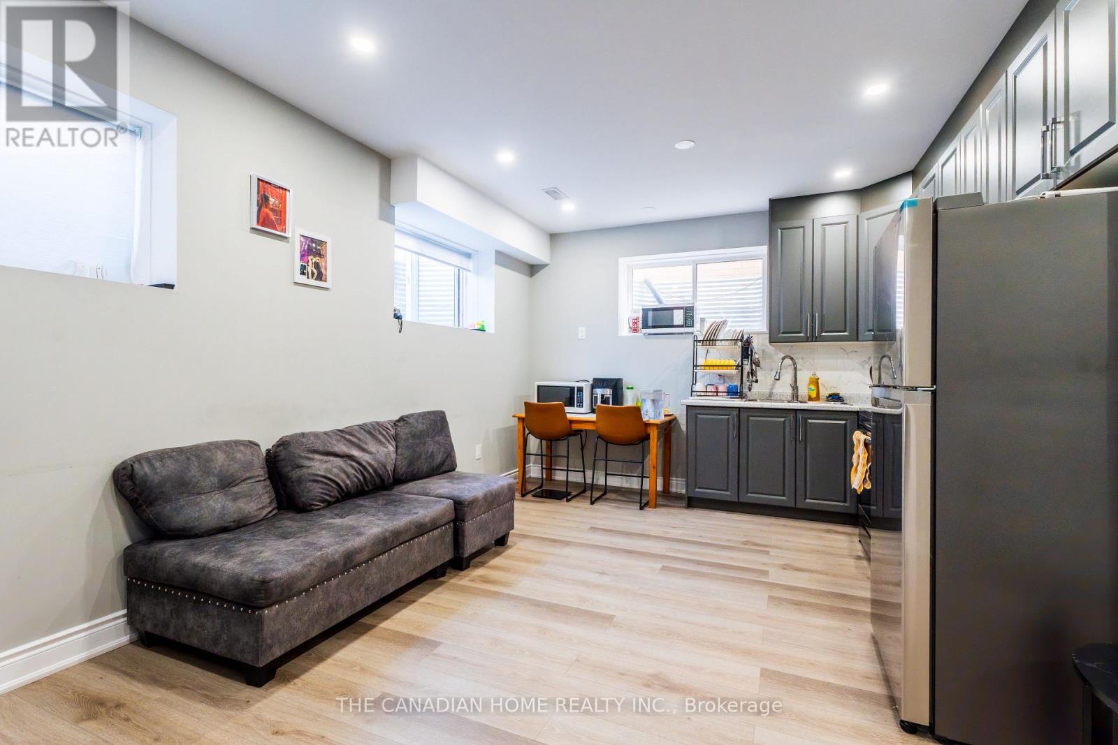 134 Tartan Avenue N, Kitchener, Ontario  N2R 0N4 - Photo 5 - X13631222