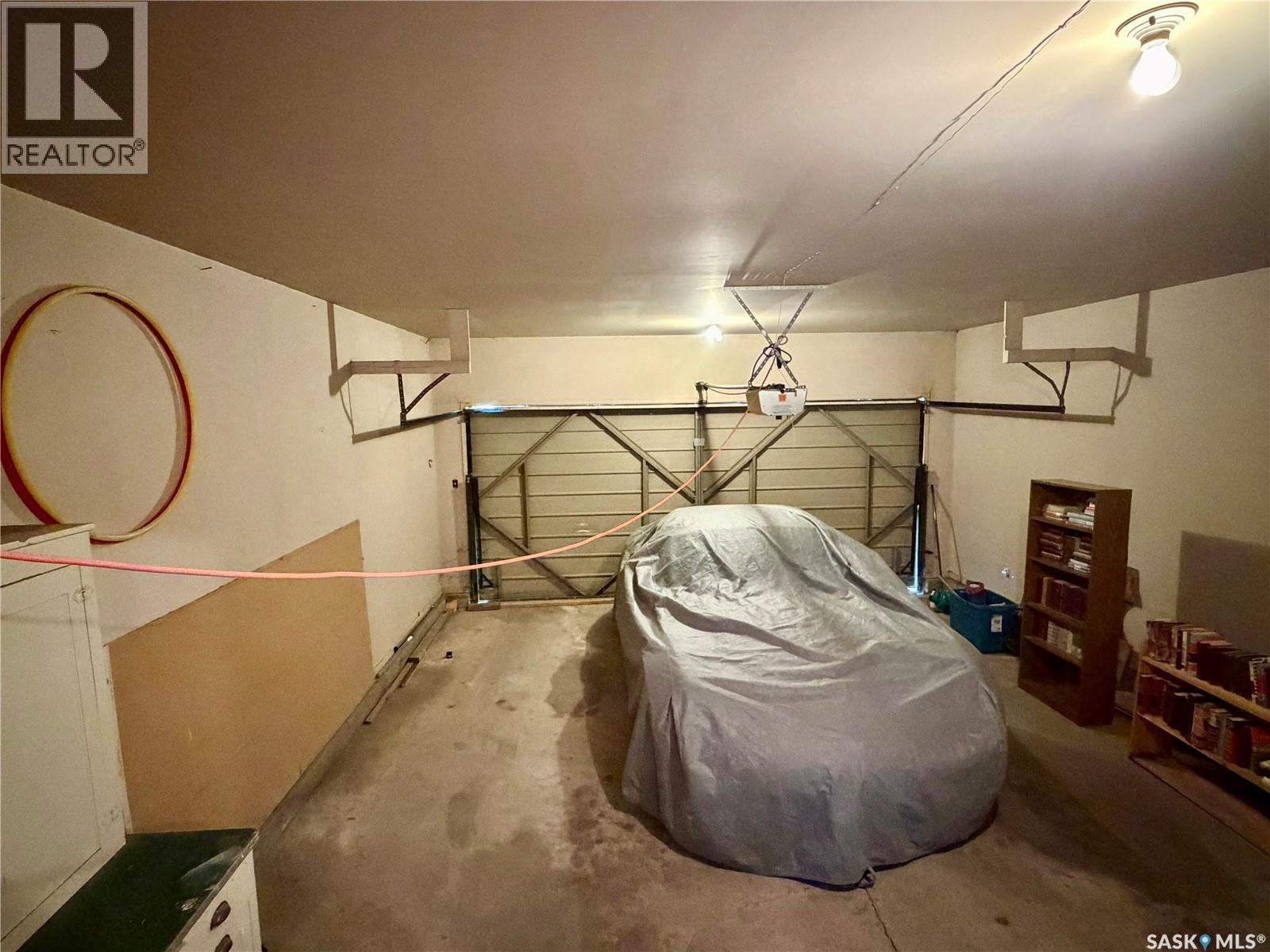 1247 Gordon Road, Moose Jaw, Saskatchewan  S6H 3E3 - Photo 16 - SK044304