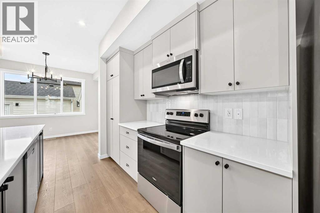 265 Heirloom Way SE, Calgary, Alberta  T3S 0P8 - Photo 12 - A2322318