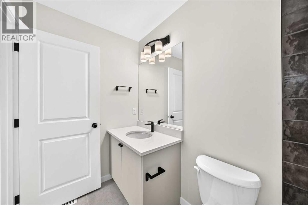 265 Heirloom Way SE, Calgary, Alberta  T3S 0P8 - Photo 29 - A2322318
