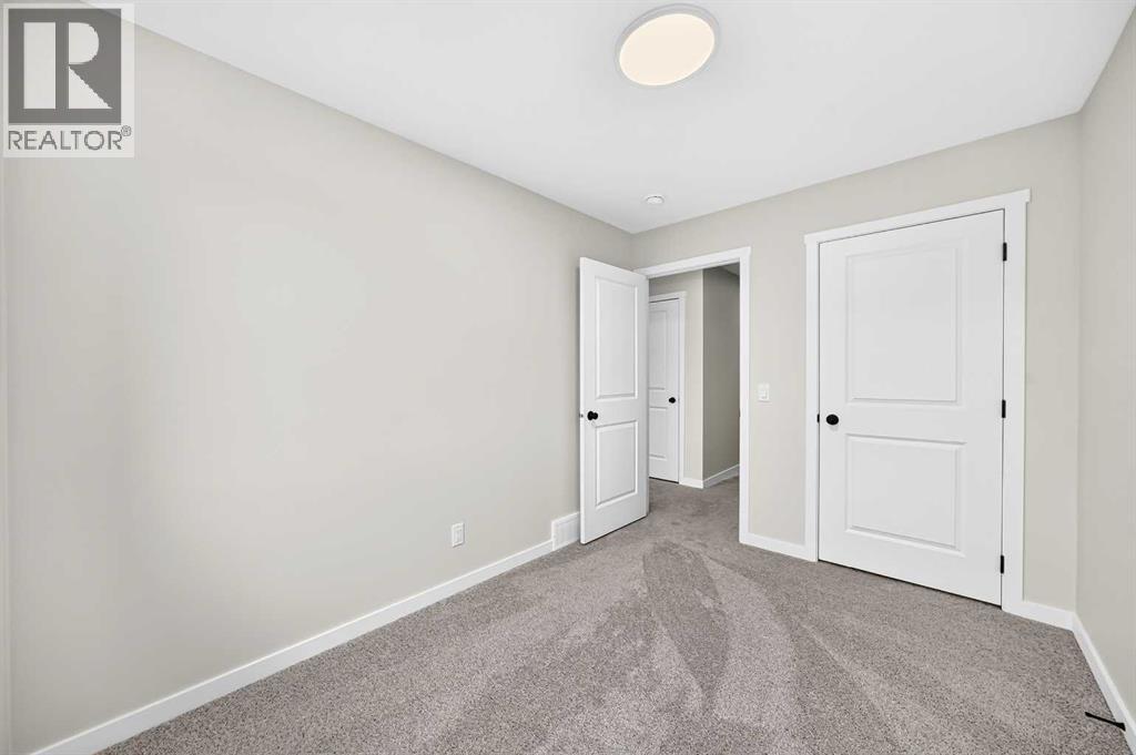 265 Heirloom Way SE, Calgary, Alberta  T3S 0P8 - Photo 36 - A2322318