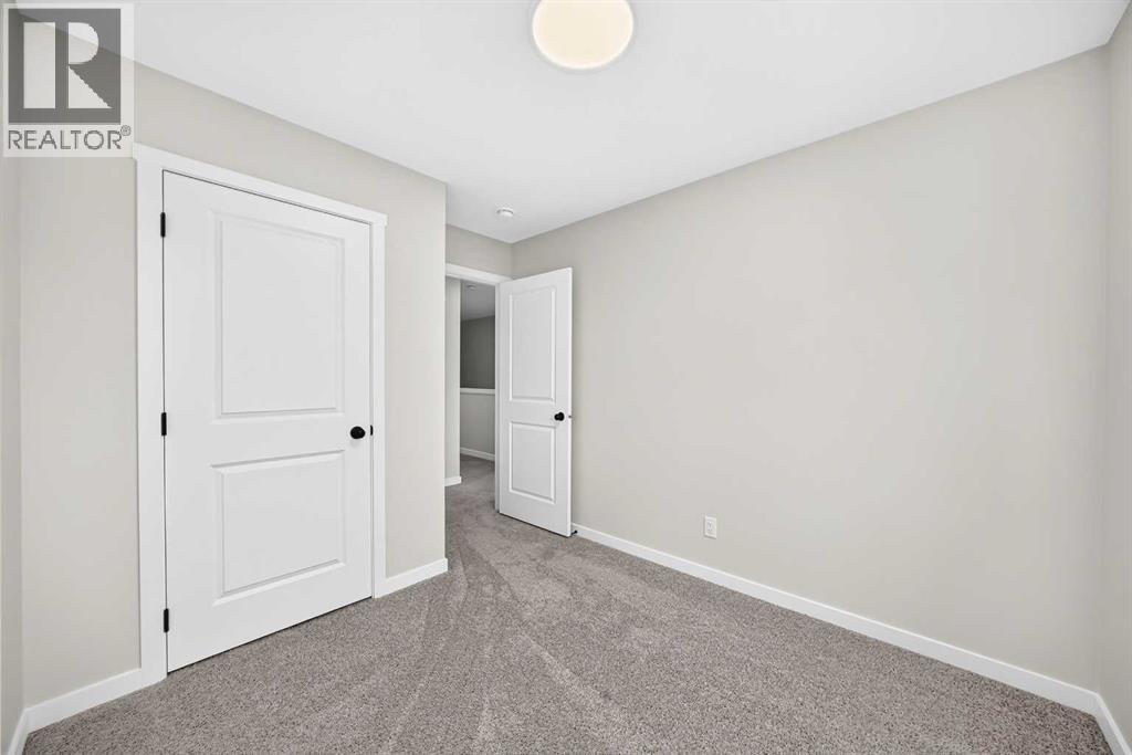 265 Heirloom Way SE, Calgary, Alberta  T3S 0P8 - Photo 34 - A2322318