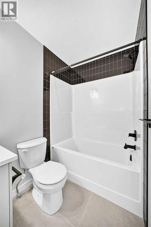 265 Heirloom Way SE, Calgary, Alberta  T3S 0P8 - Photo 37 - A2322318