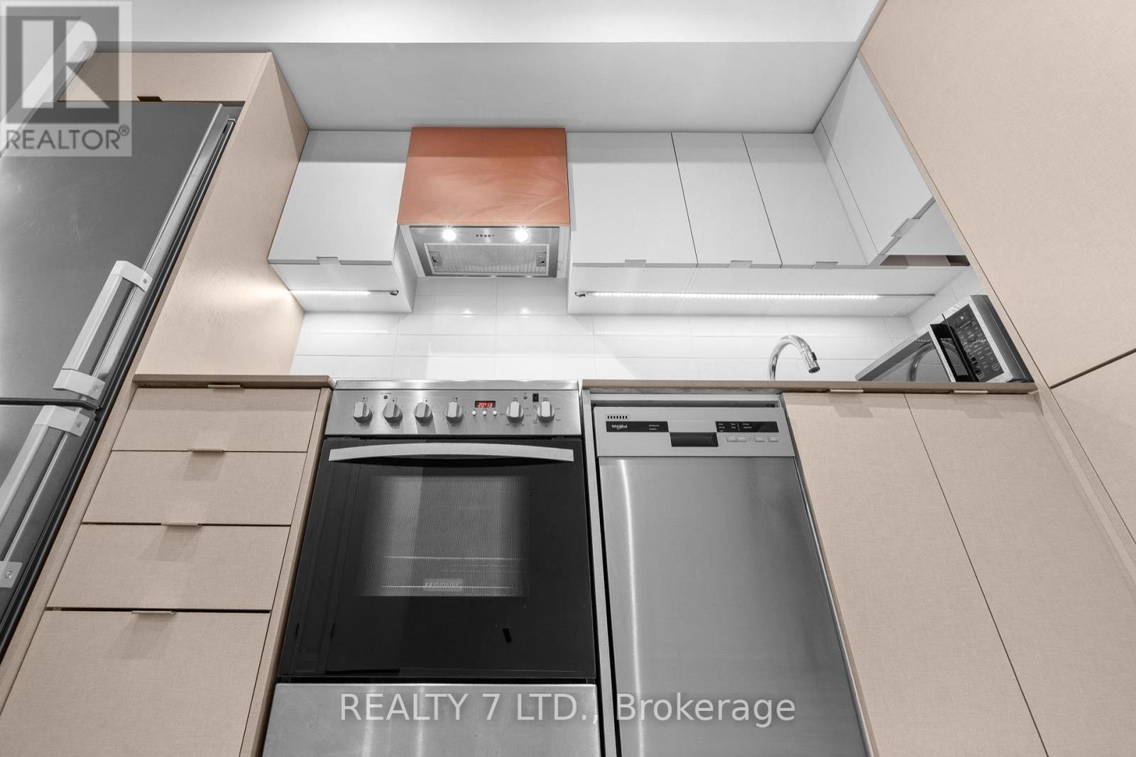 1033 - 26 Gibbs Road, Toronto, Ontario  M9B 0E3 - Photo 15 - W13619178