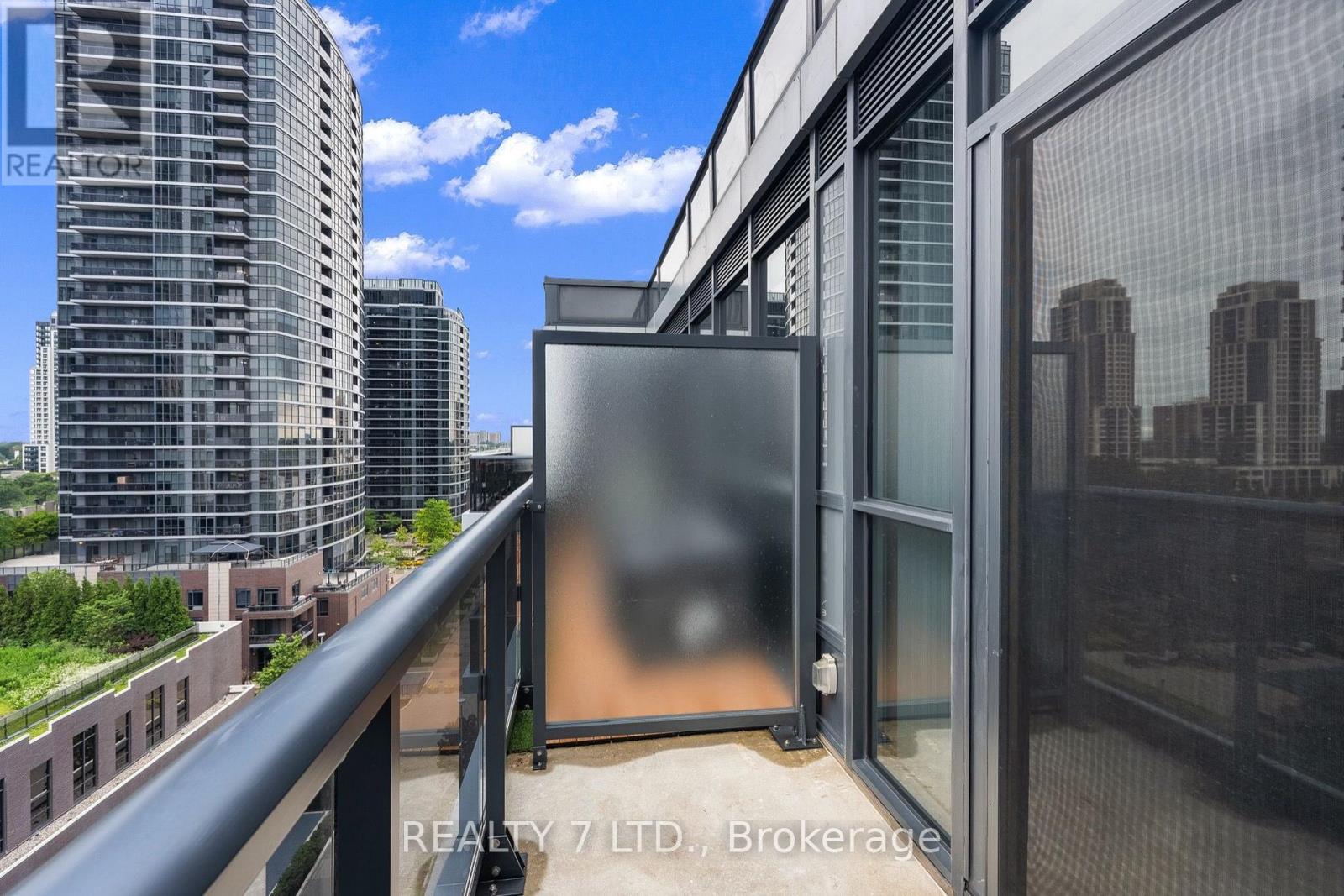 1033 - 26 Gibbs Road, Toronto, Ontario  M9B 0E3 - Photo 21 - W13619178
