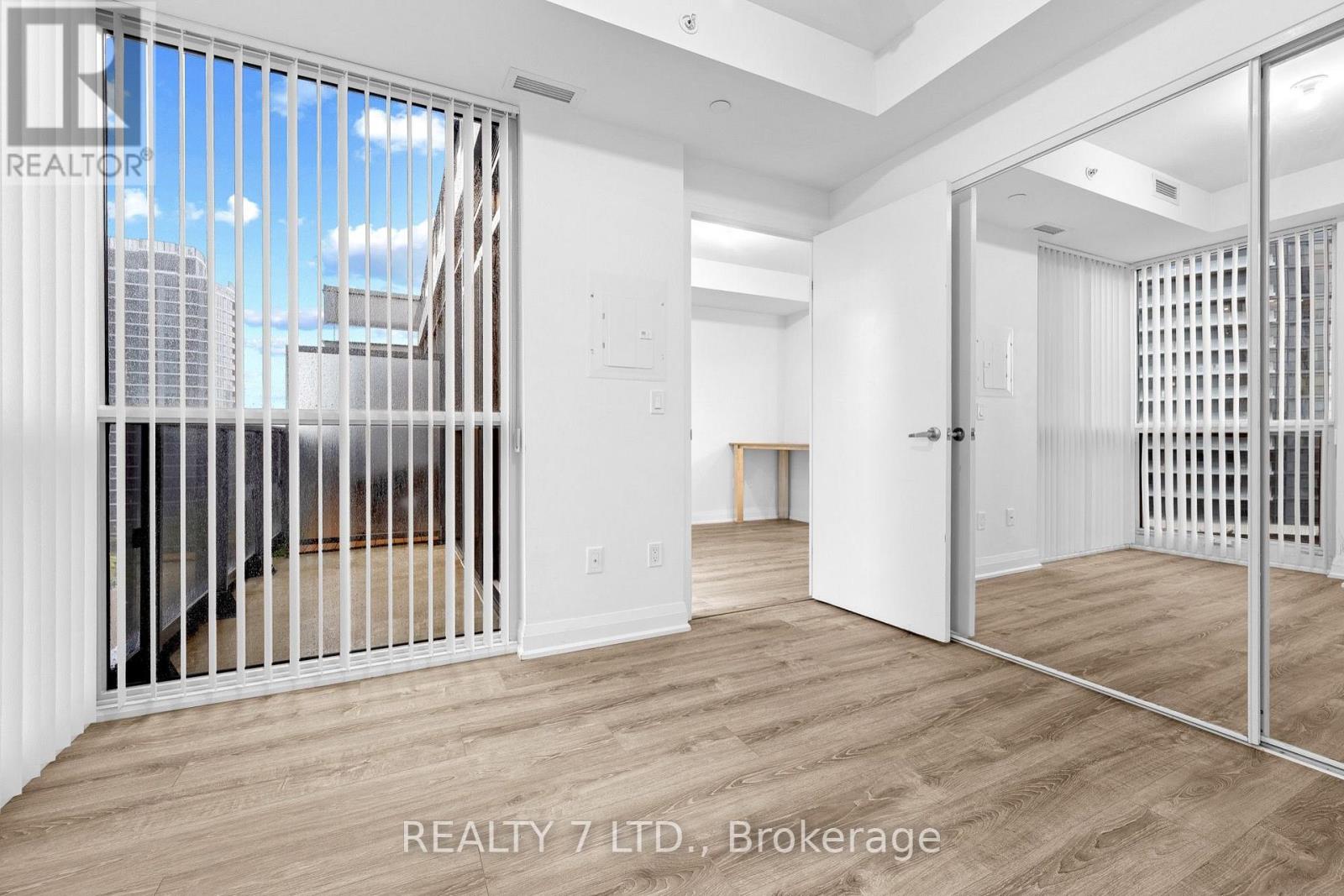 1033 - 26 Gibbs Road, Toronto, Ontario  M9B 0E3 - Photo 29 - W13619178