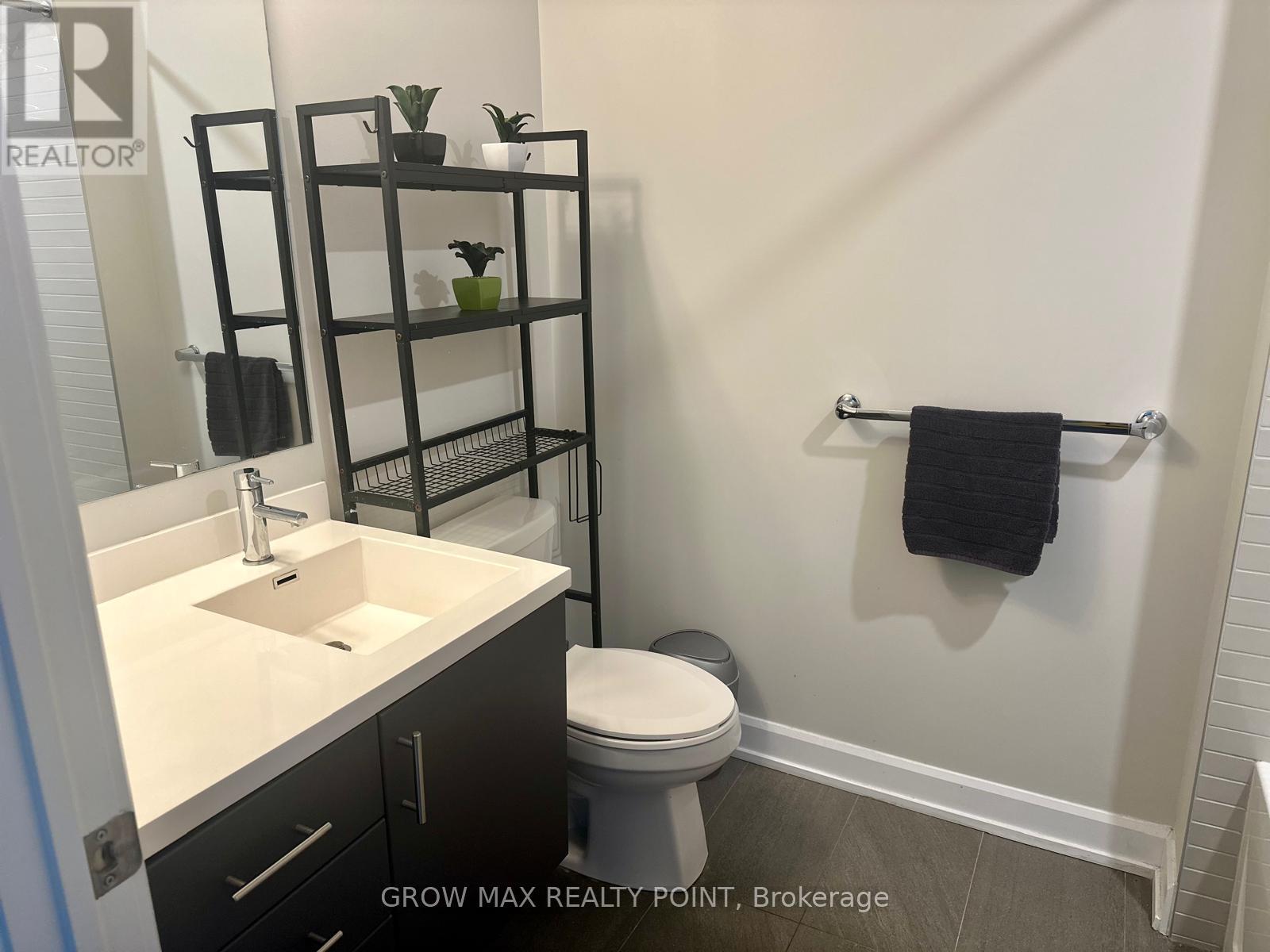 1218 - 3220 William Coltson Avenue, Oakville, Ontario  L6H 7X9 - Photo 15 - W13630724