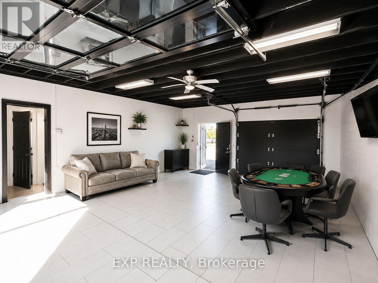 Rear - 313 Horton Street, London East, Ontario  N6B 1L5 - Photo 5 - X13631300
