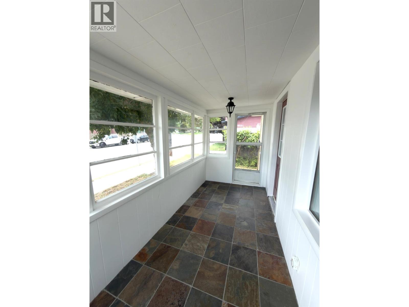 664 Rotary Drive, Kimberley, British Columbia  V1A 1E3 - Photo 12 - 10396318