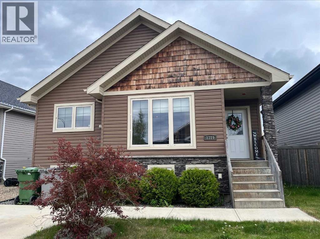 1319 54 Avenue Close, Lloydminster, Alberta