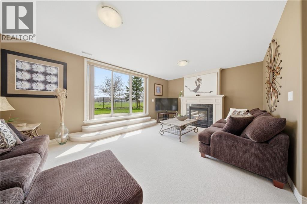 8684 Mcgarry Drive, Niagara Falls, Ontario  L2H 3N7 - Photo 50 - 40848357