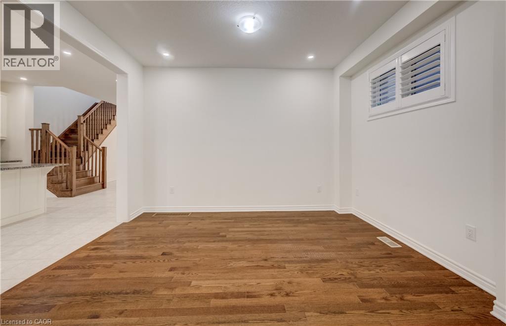 52 Pointer Street, Cambridge, Ontario  N3E 0B4 - Photo 21 - 40852599