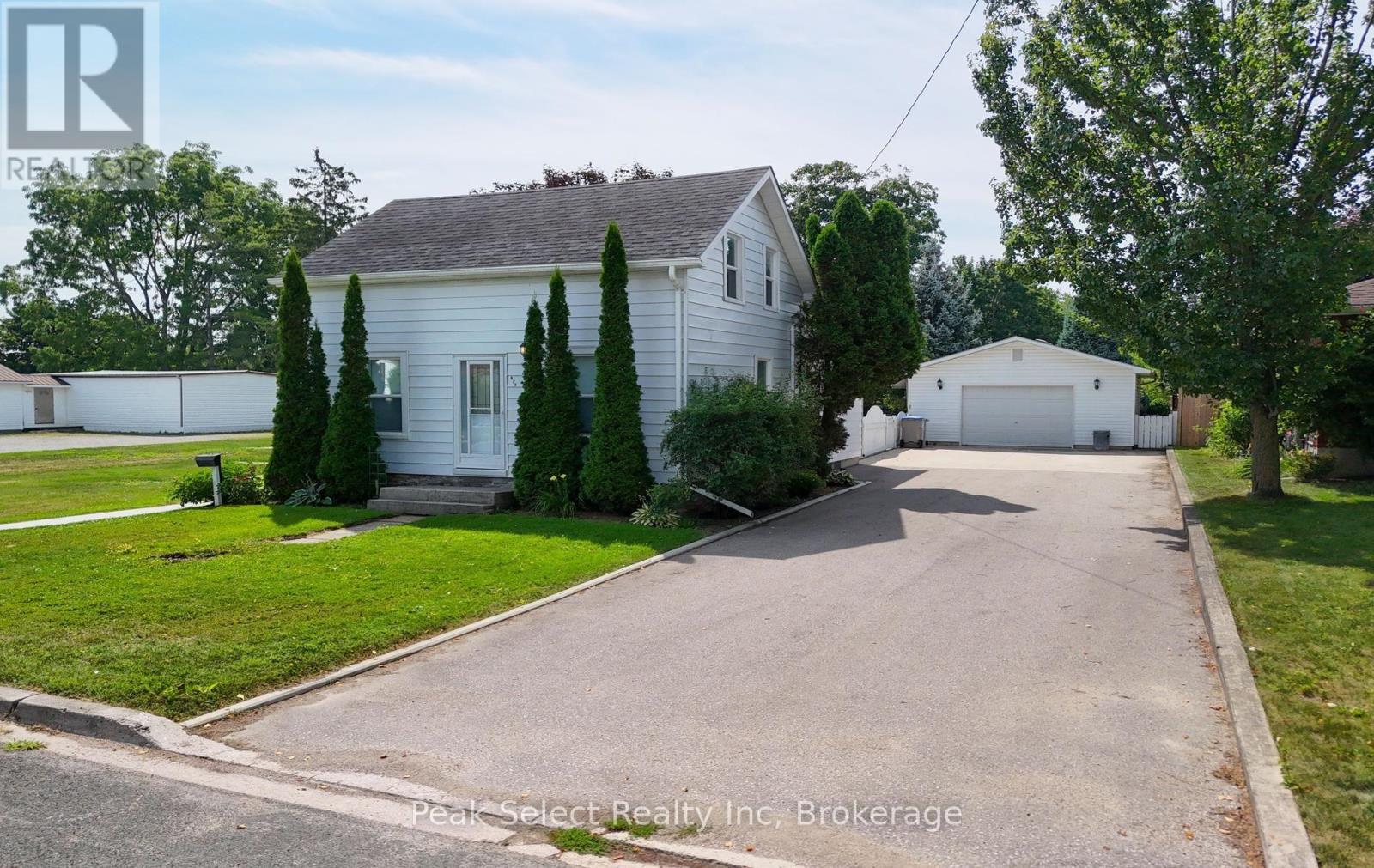 620 JONES STREET E, St. Marys, Ontario