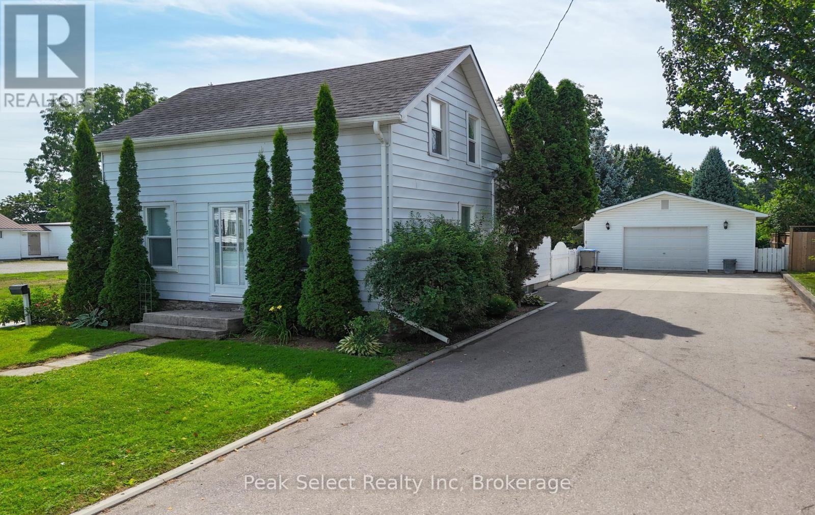 620 Jones Street E, St. Marys, Ontario  N4X 1B1 - Photo 4 - X13631332