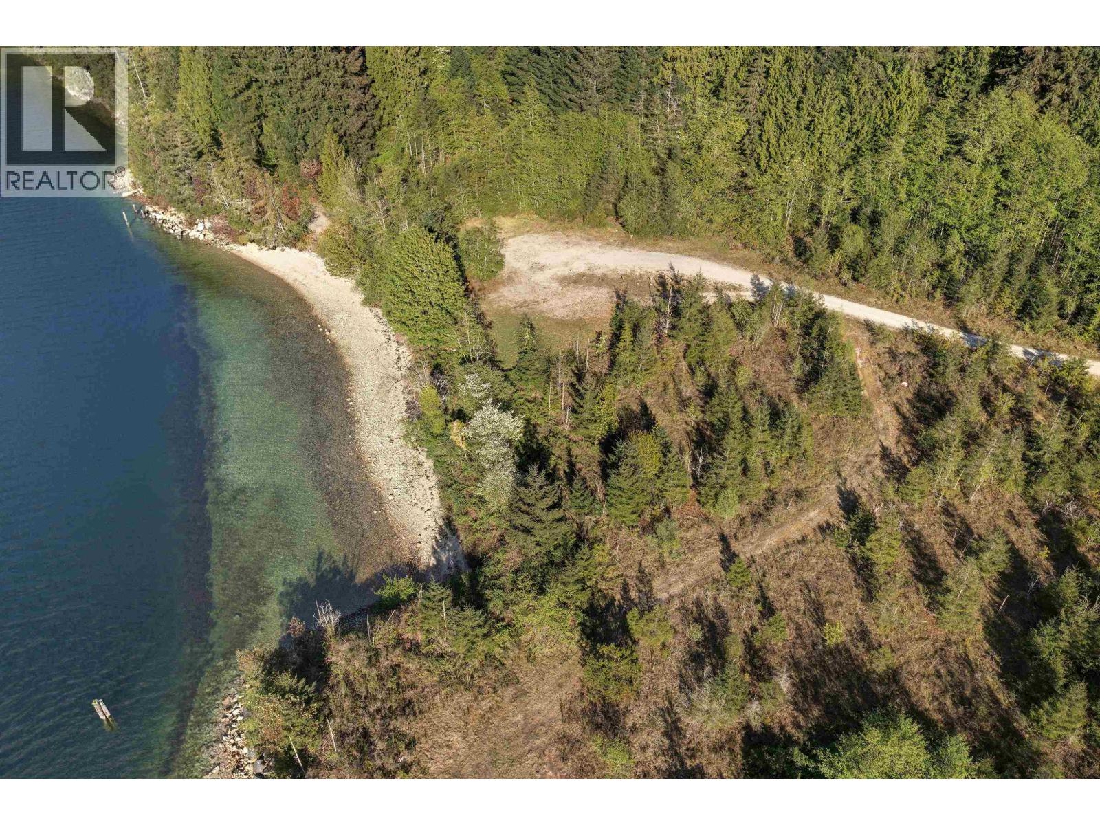 7425 Sechelt Inlet Road, Sechelt, British Columbia  V7Z 0C7 - Photo 3 - C8080937