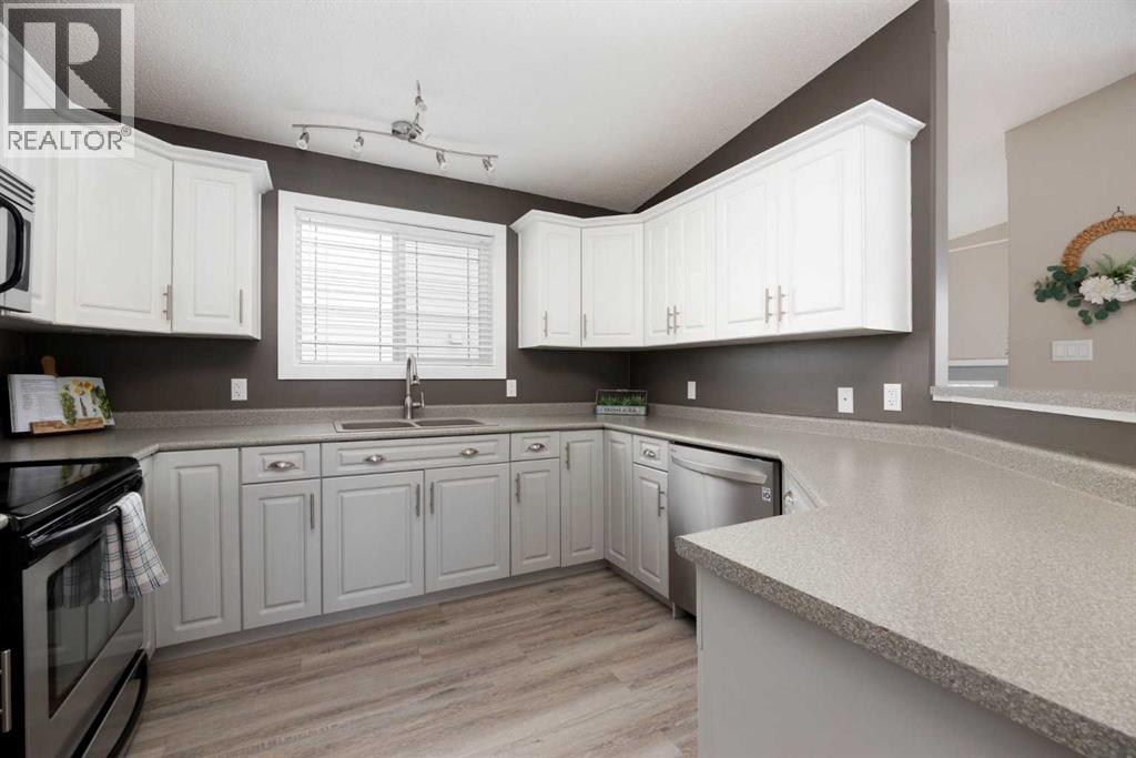 150 Pacific Crescent, Fort Mcmurray, Alberta  T9K 0G1 - Photo 8 - A2312631