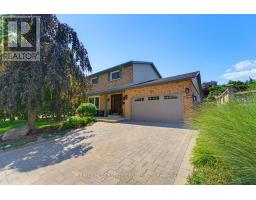 127 MICHENER CRESCENT, Kitchener, Ontario