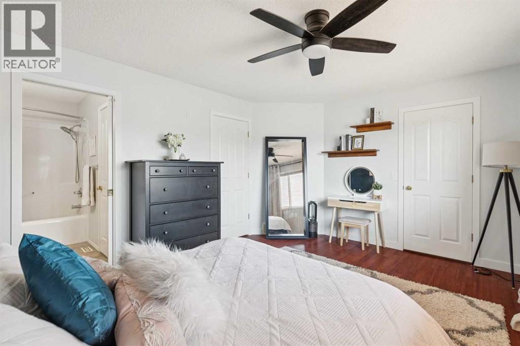 336 Mt Aberdeen Close SE, Calgary, Alberta  T2Z 3N4 - Photo 18 - A2332915