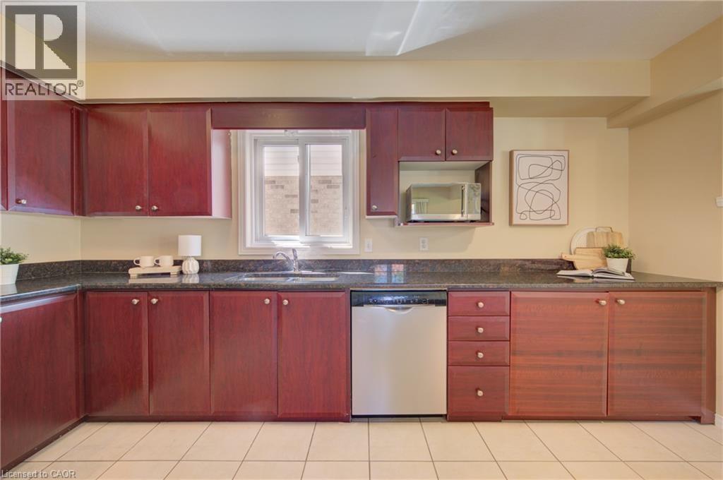 323 Hidden Creek Drive, Kitchener, Ontario  N2N 3N3 - Photo 12 - 40851461