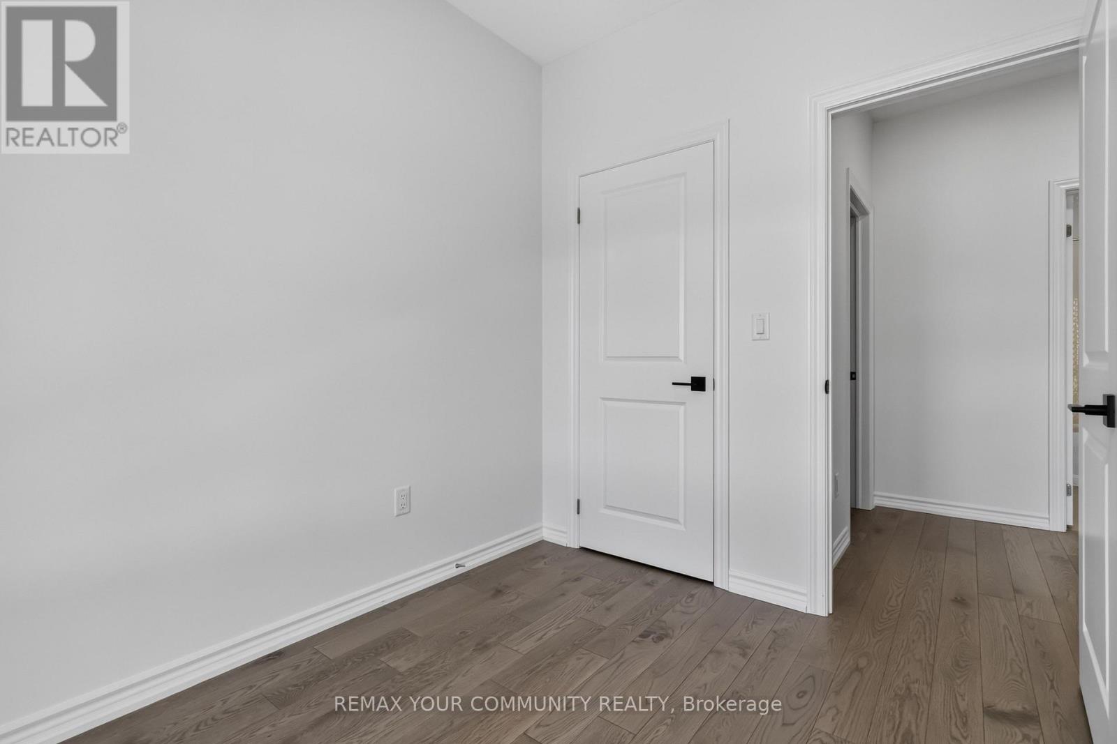 92 Holyrood Crescent, Vaughan, Ontario  L4H 5G2 - Photo 28 - N13607954