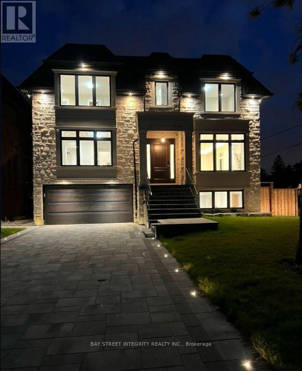 158 Elmwood Avenue, Richmond Hill, Ontario  L4C 1L1 - Photo 3 - N13619460