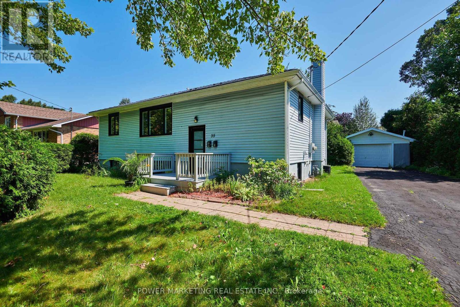 35 TAUVETTE STREET, Ottawa, Ontario