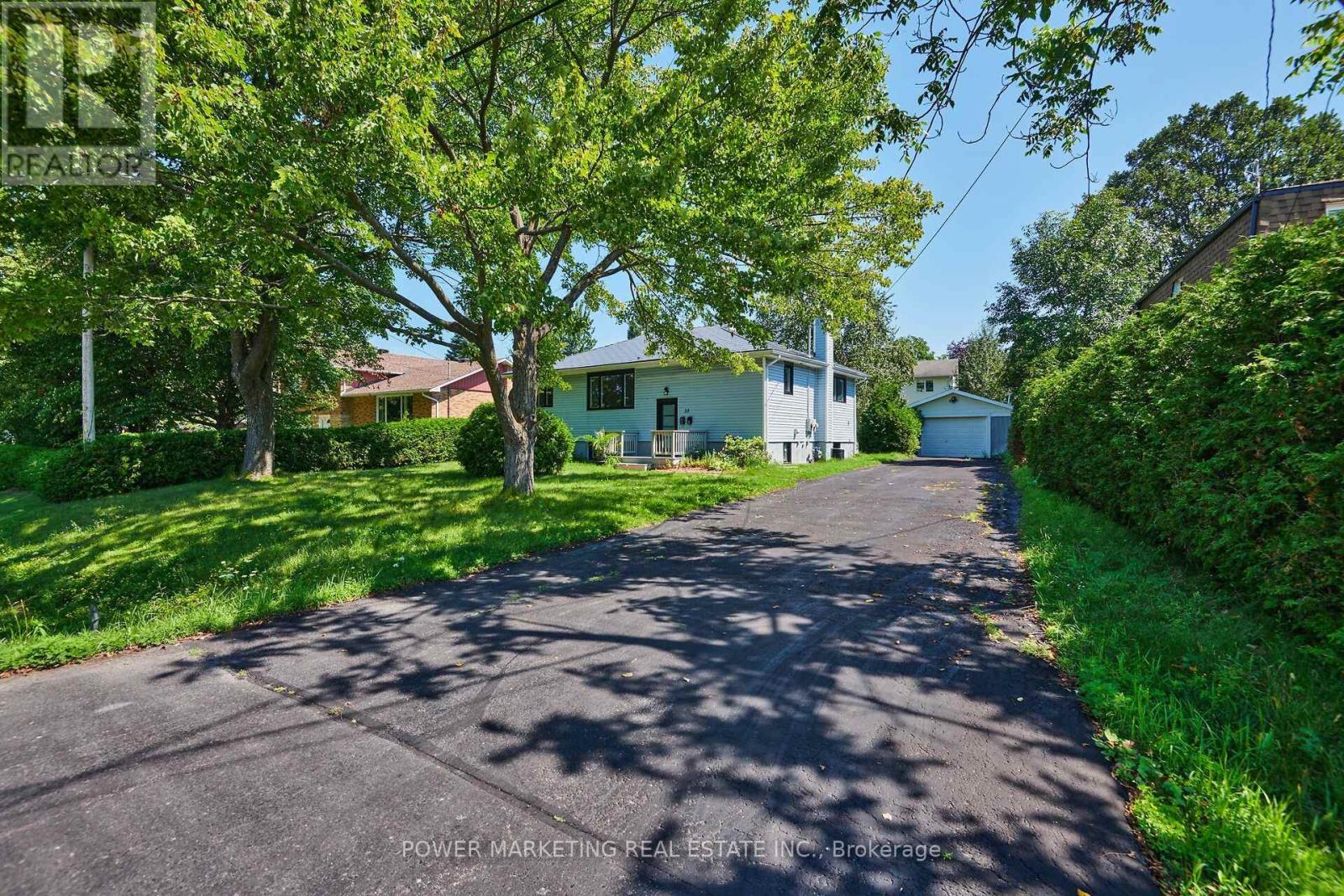 35 Tauvette Street, Ottawa, Ontario  K1B 3A1 - Photo 2 - X13631342