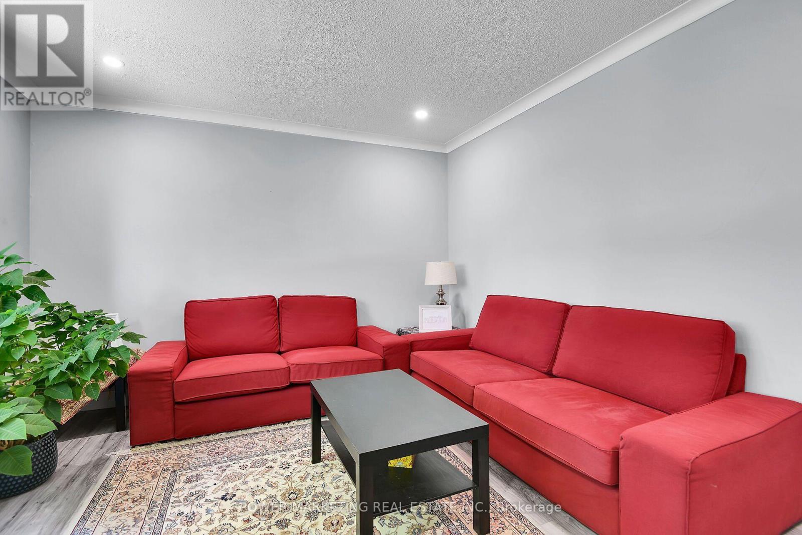 35 Tauvette Street, Ottawa, Ontario  K1B 3A1 - Photo 9 - X13631342