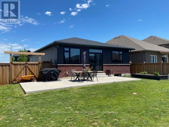 414 Mary Rose Avenue, Saugeen Shores, Ontario  N0H 2C3 - Photo 38 - X13412552