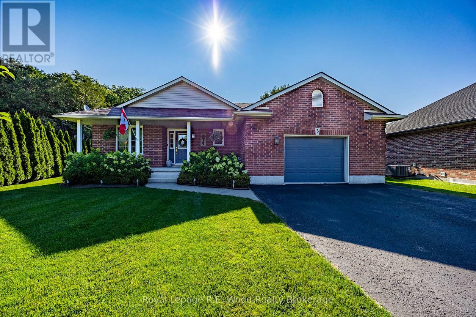 3 OTTERVIEW DRIVE, Norwich, Ontario