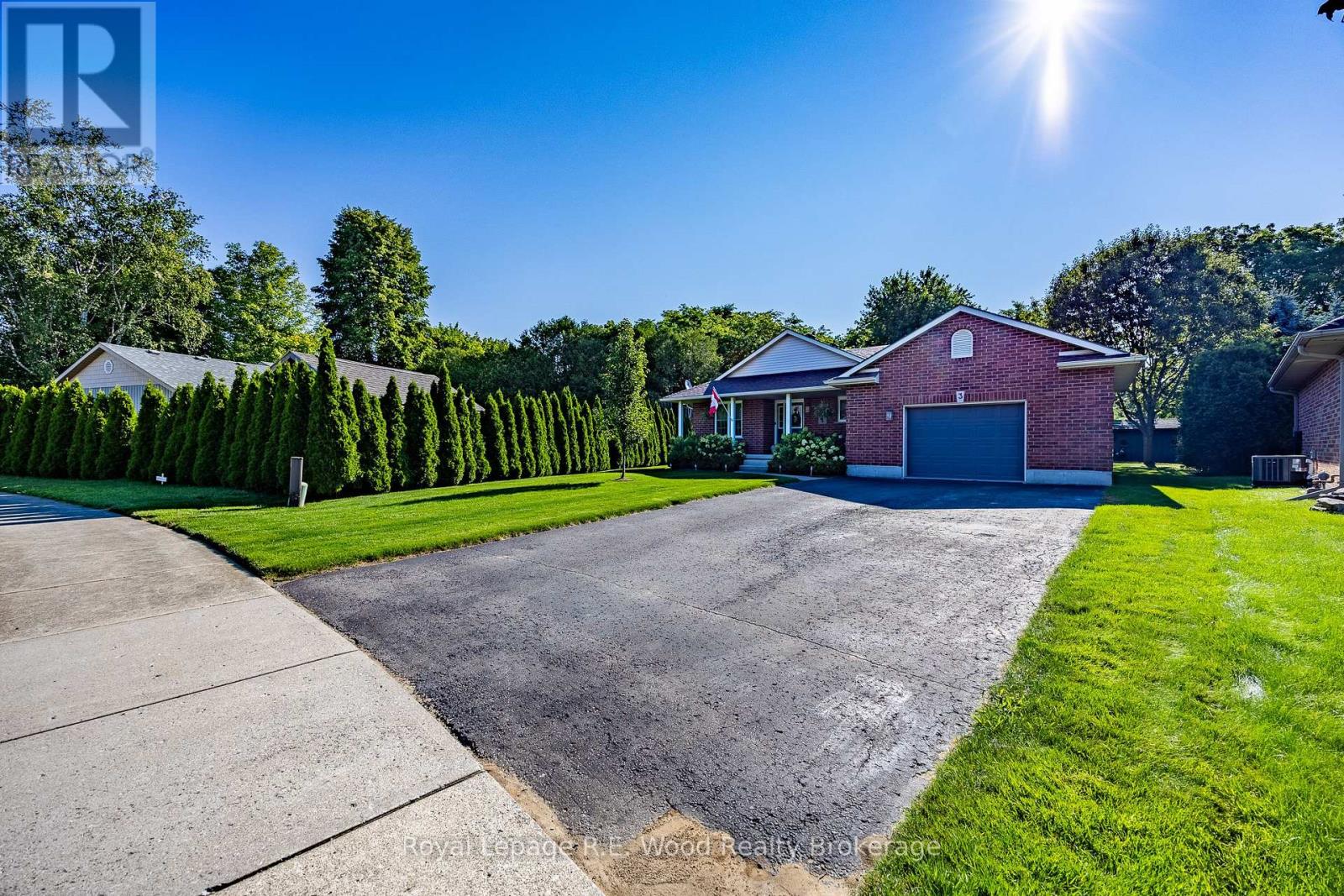 3 Otterview Drive, Norwich, Ontario  N0J 1R0 - Photo 2 - X13631376