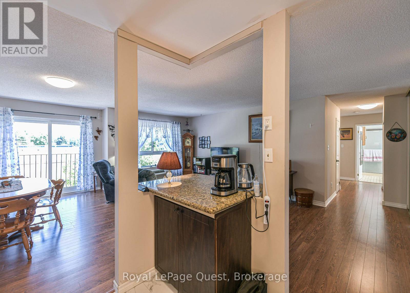 307 - 1047 Mississaga Street W, Orillia, Ontario  L3V 3C7 - Photo 18 - S13631396