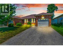 133 WHITLAW Way, Paris, Ontario