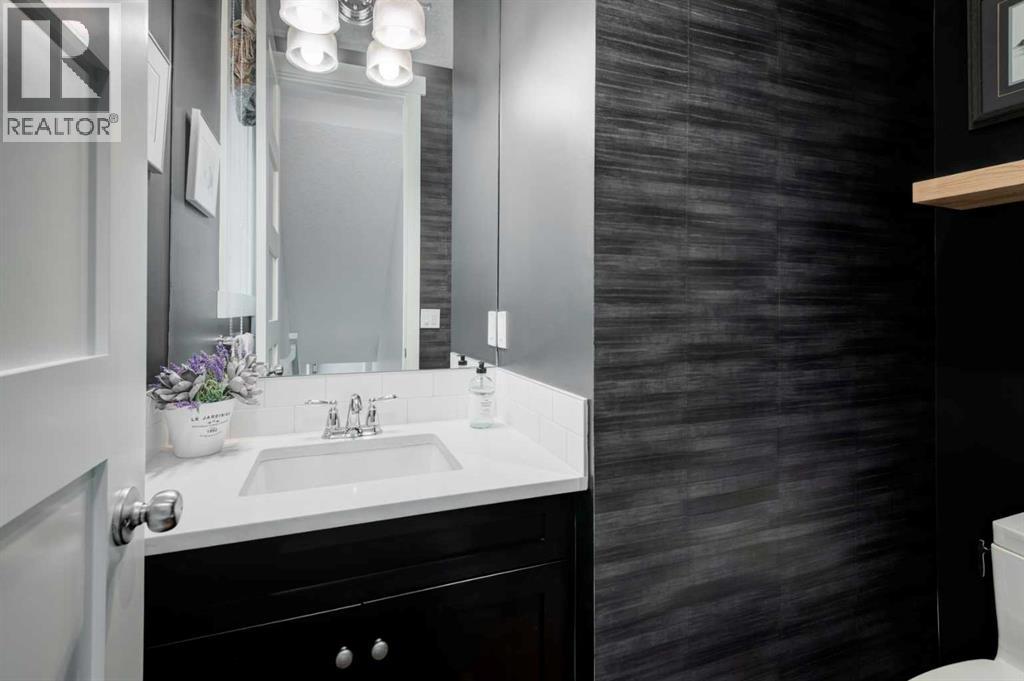 30 And 30g Victoria Cross Boulevard Sw, Calgary, Alberta  T3E 7V2 - Photo 13 - A2325228