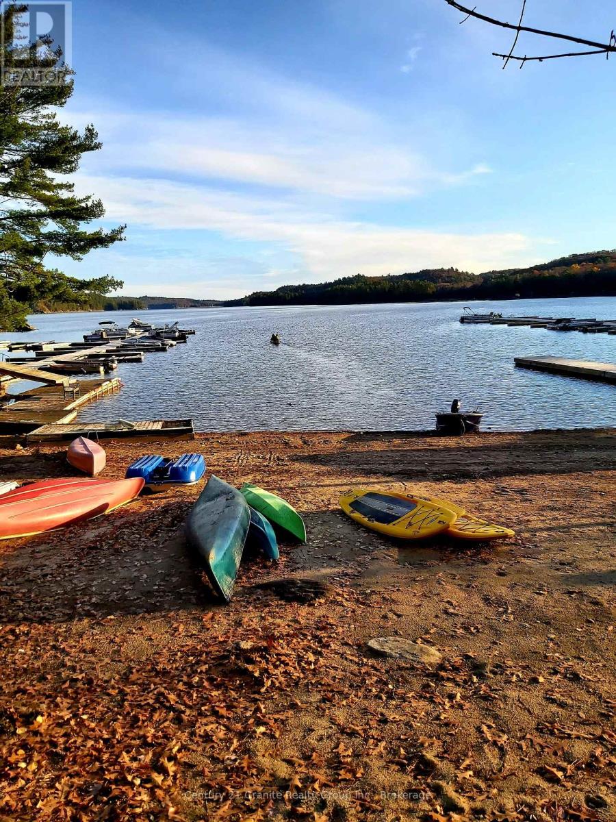 2029 Little Hawk Lake Road, Algonquin Highlands, Ontario  K0M 1S0 - Photo 48 - X12928426
