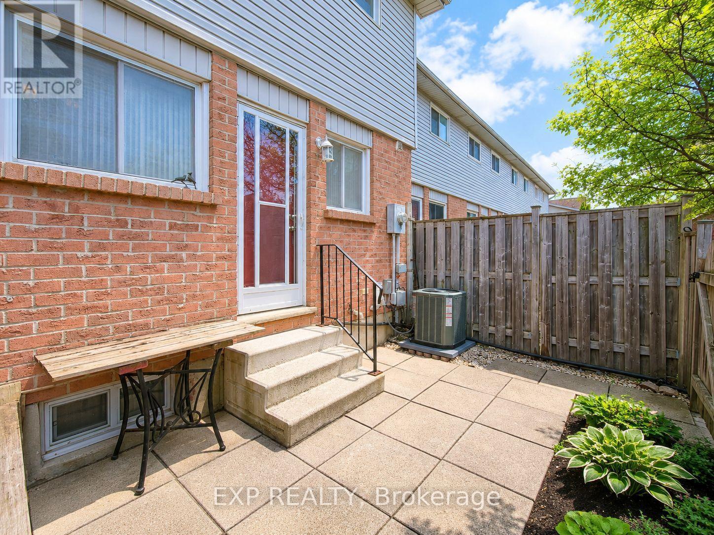 38 - 1430 Jalna Boulevard, London South, Ontario  N6E 3C1 - Photo 34 - X12969218